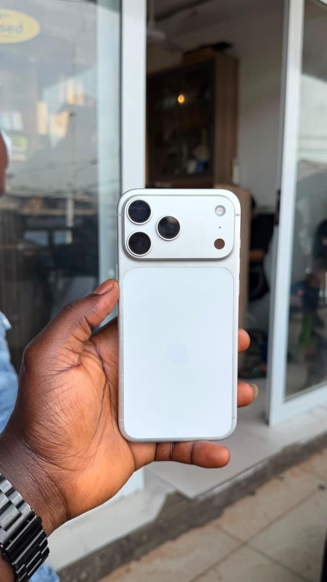 IPhone 17Pro Max — image 1 of 1