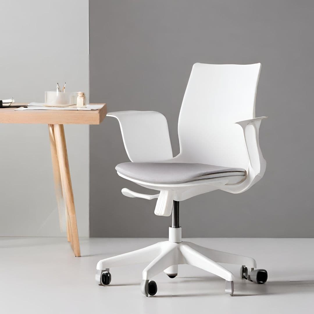 Modern Ergonomic Office Chair — image 1 of 2